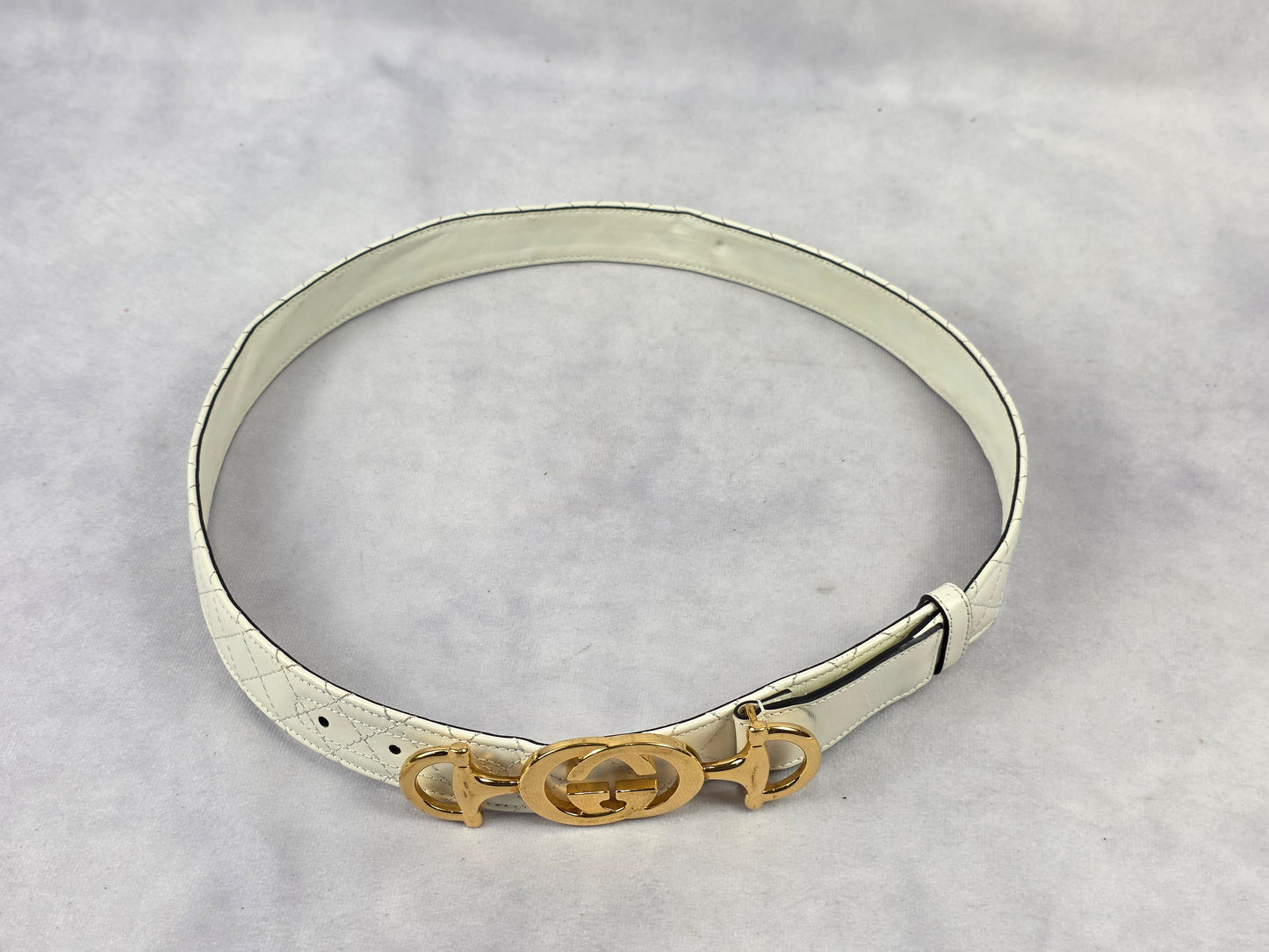 Gucci White Quilted Leather Interlocking G Horsebit Belt with Gold-Tone Hardware, 85cm/34"
