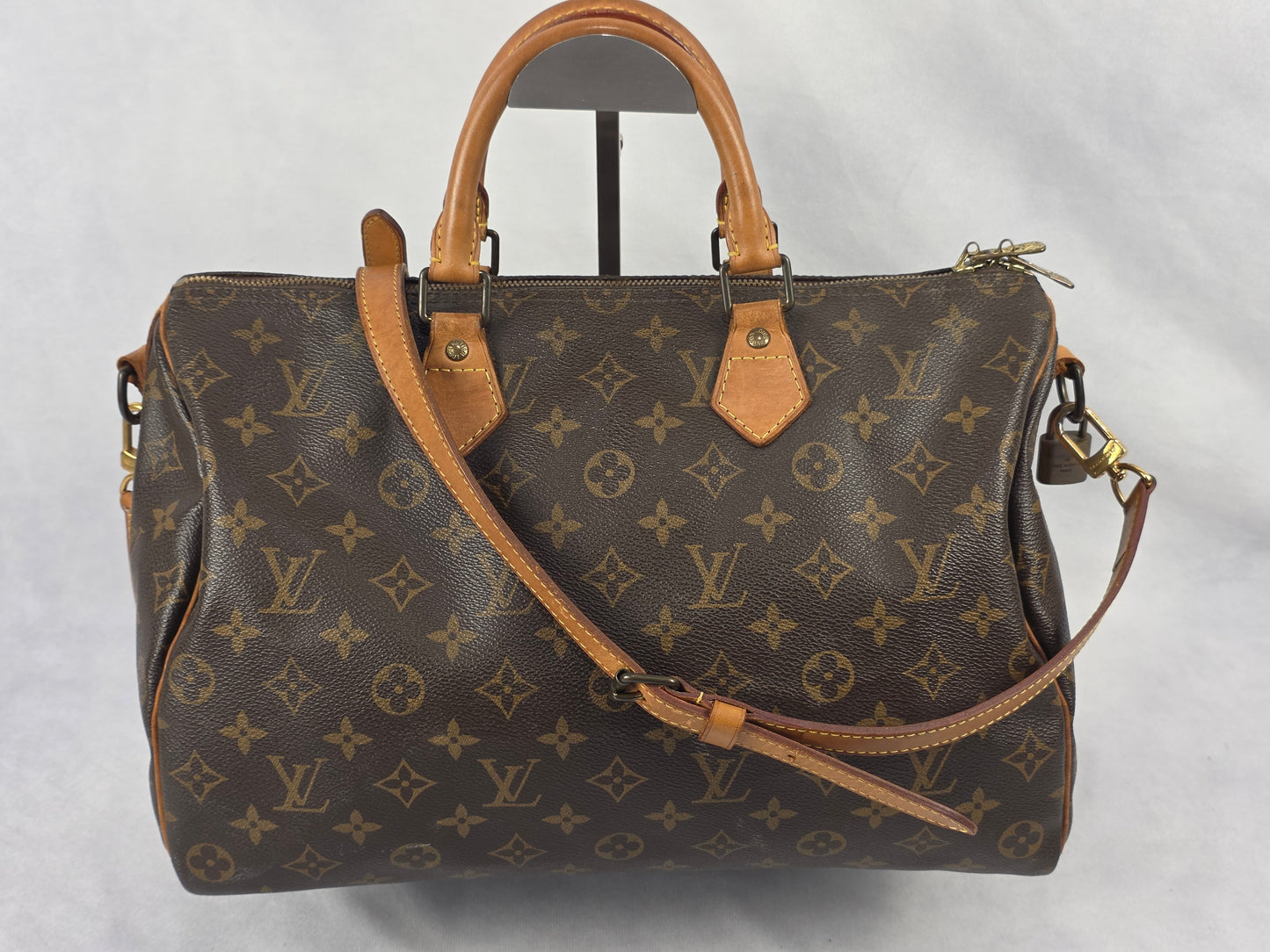 Louis Vuitton Monogram Canvas Speedy Bandoulière 35, DU3181