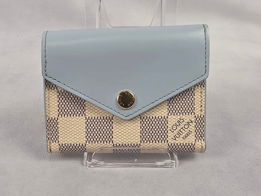 Louis Vuitton Damier Azur Canvas Zoé Wallet in Bleuet Light Blue
