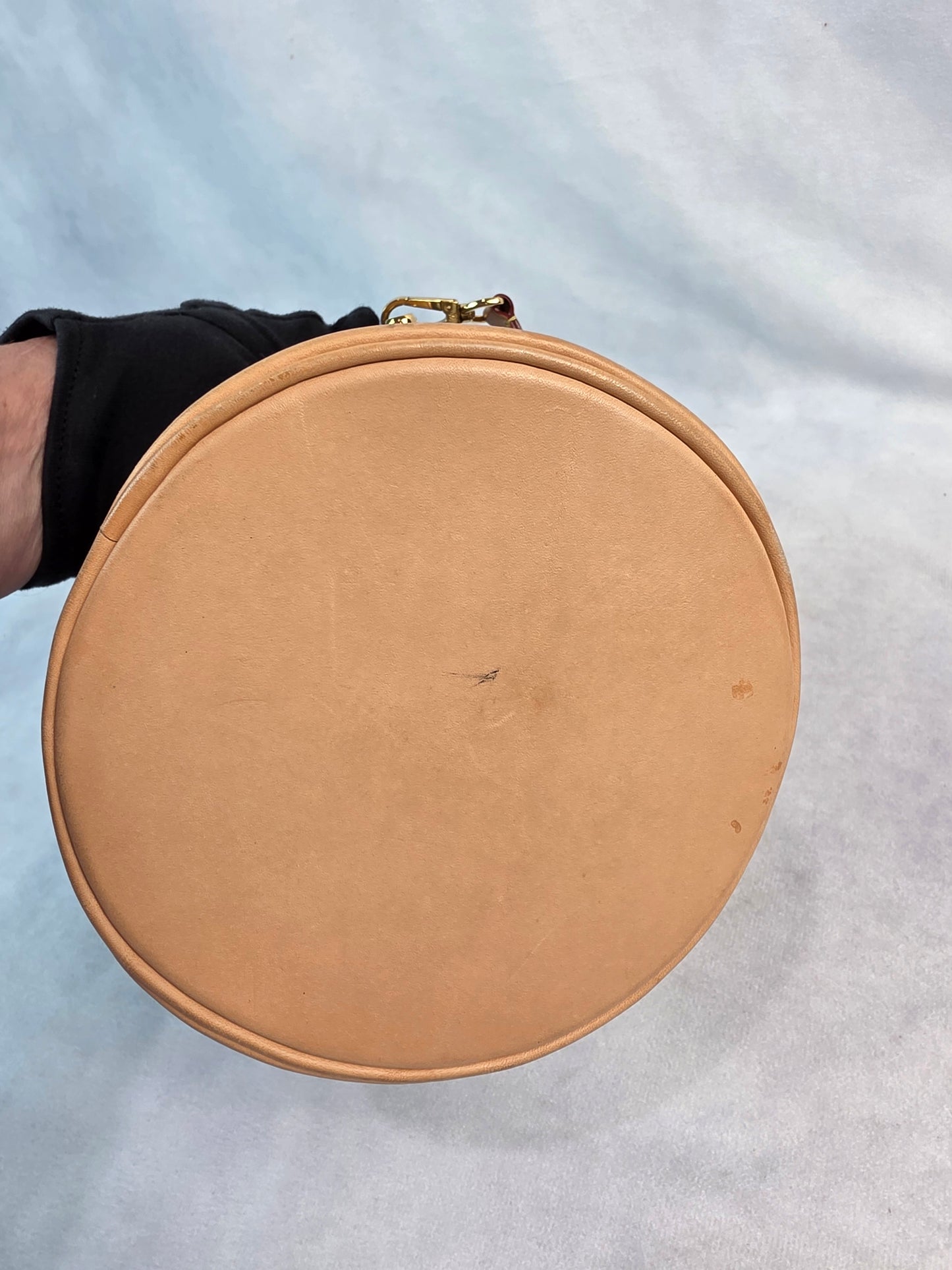 Louis Vuitton Monogram Canvas Duffle Bag (Model Number: M43587)