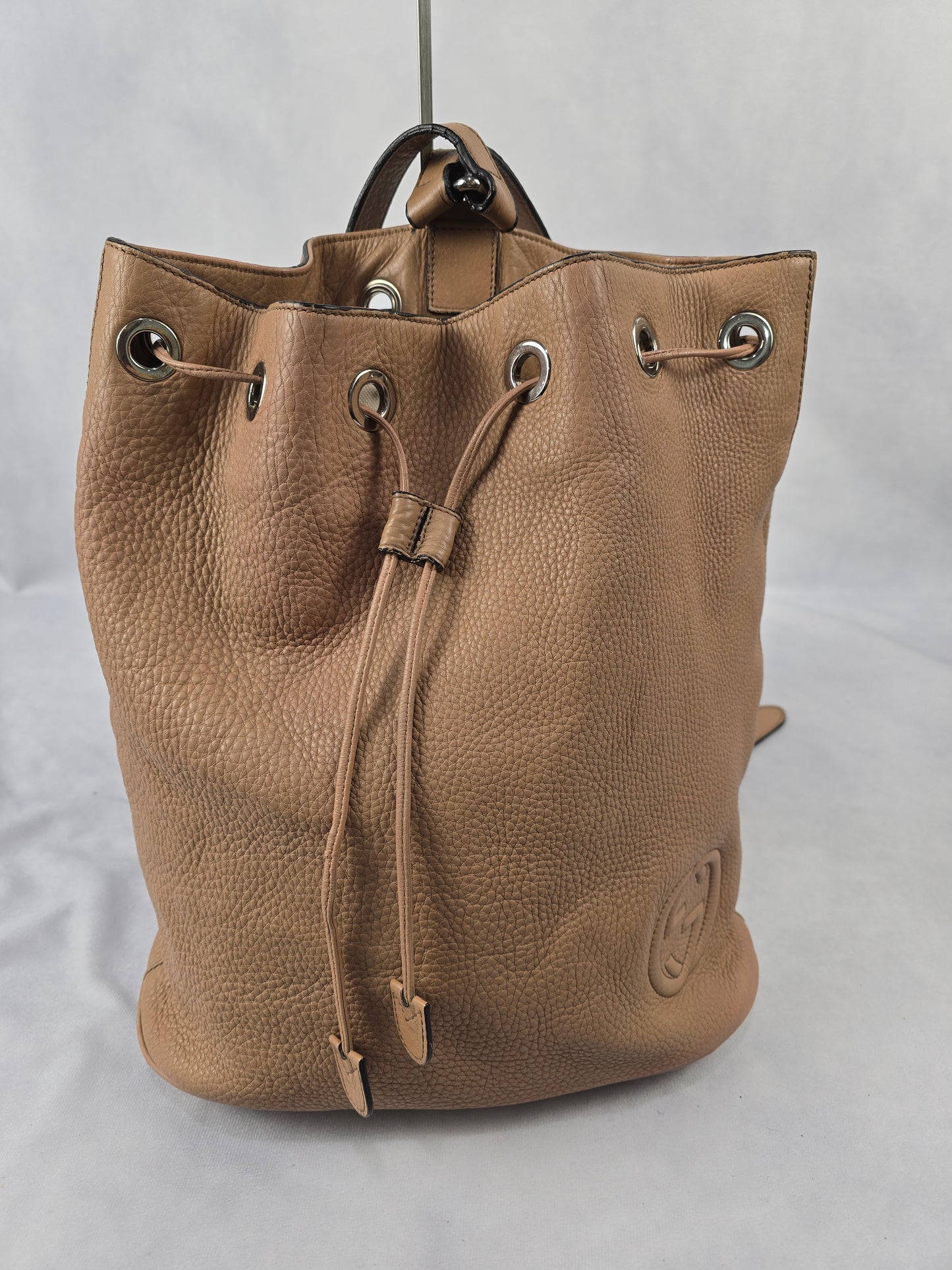 Gucci Soho Pebbled Leather Drawstring Backpack in Tan