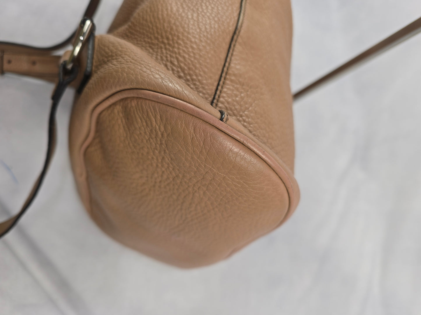 Gucci Soho Pebbled Leather Drawstring Backpack in Tan