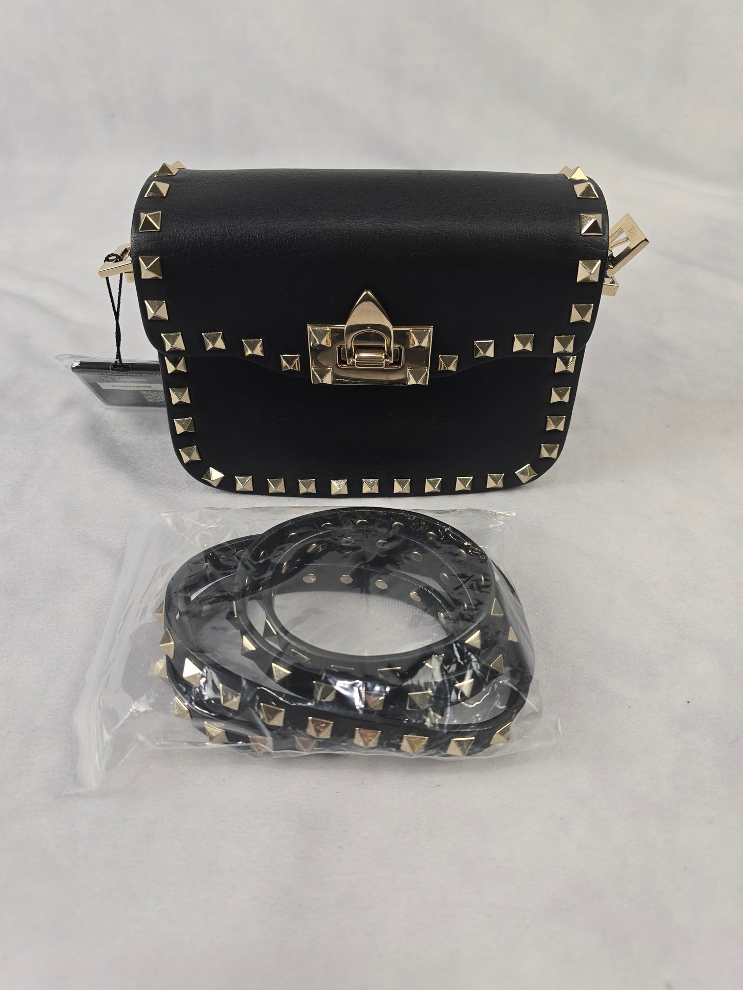 Valentino Garavani Rockstud Flip=Lock Flap Crossbody in Black
