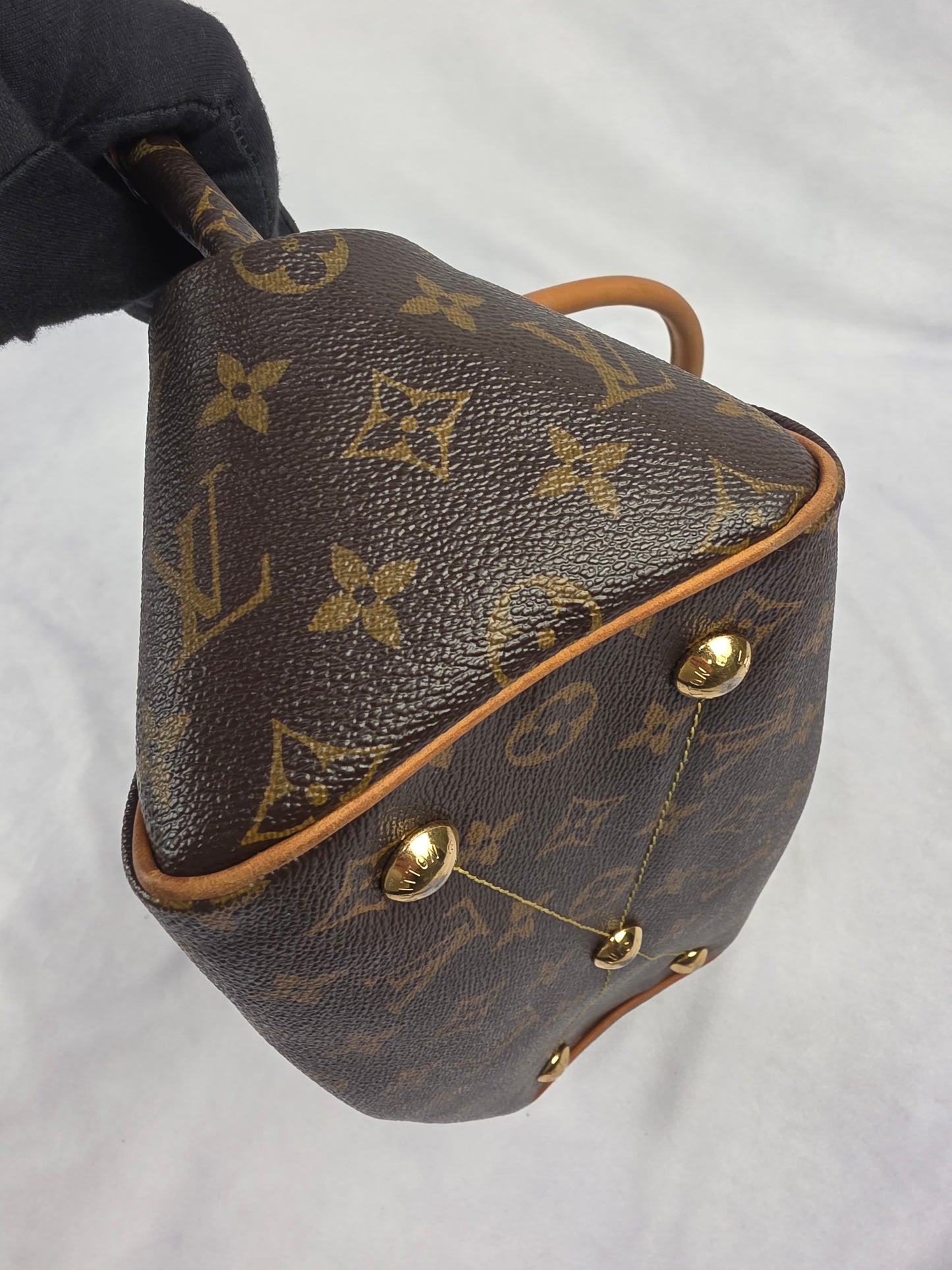 Louis Vuitton Monogram Canvas Tivoli PM Handbag, AR4130