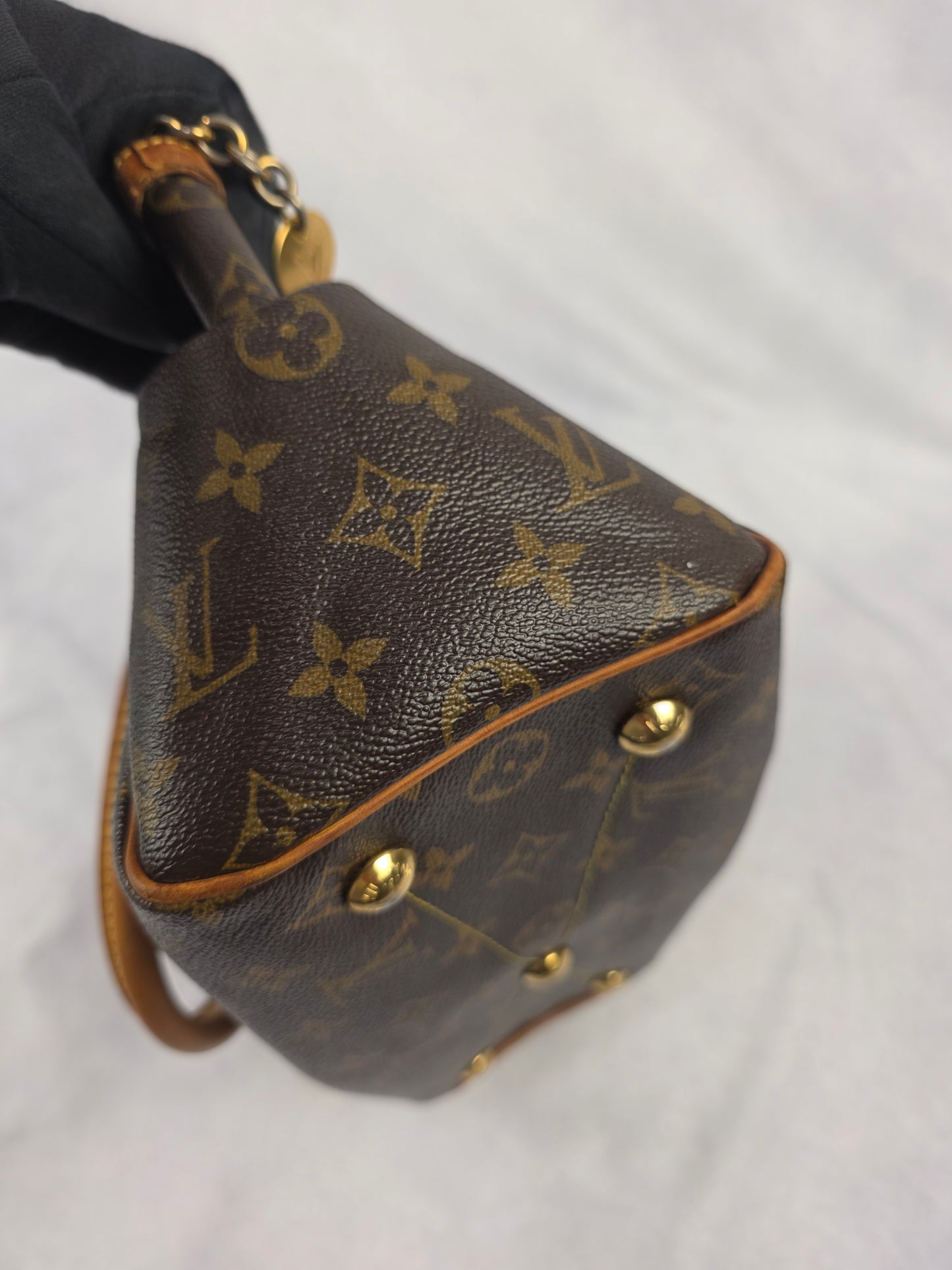 Louis Vuitton Monogram Canvas Tivoli PM Handbag, AR4130