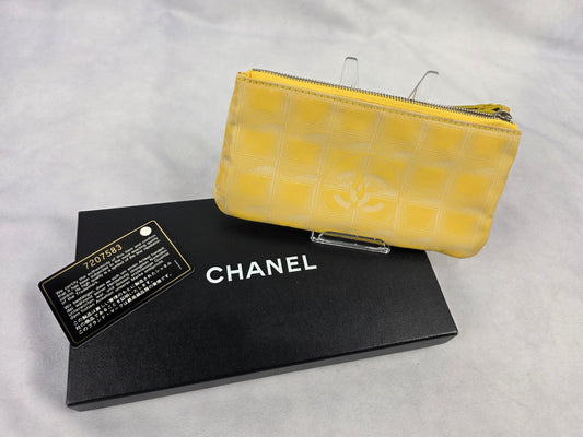 Vintage Chanel Yellow New Travel Ligne Jacquard Canvas Zip Pouch Wristlet
