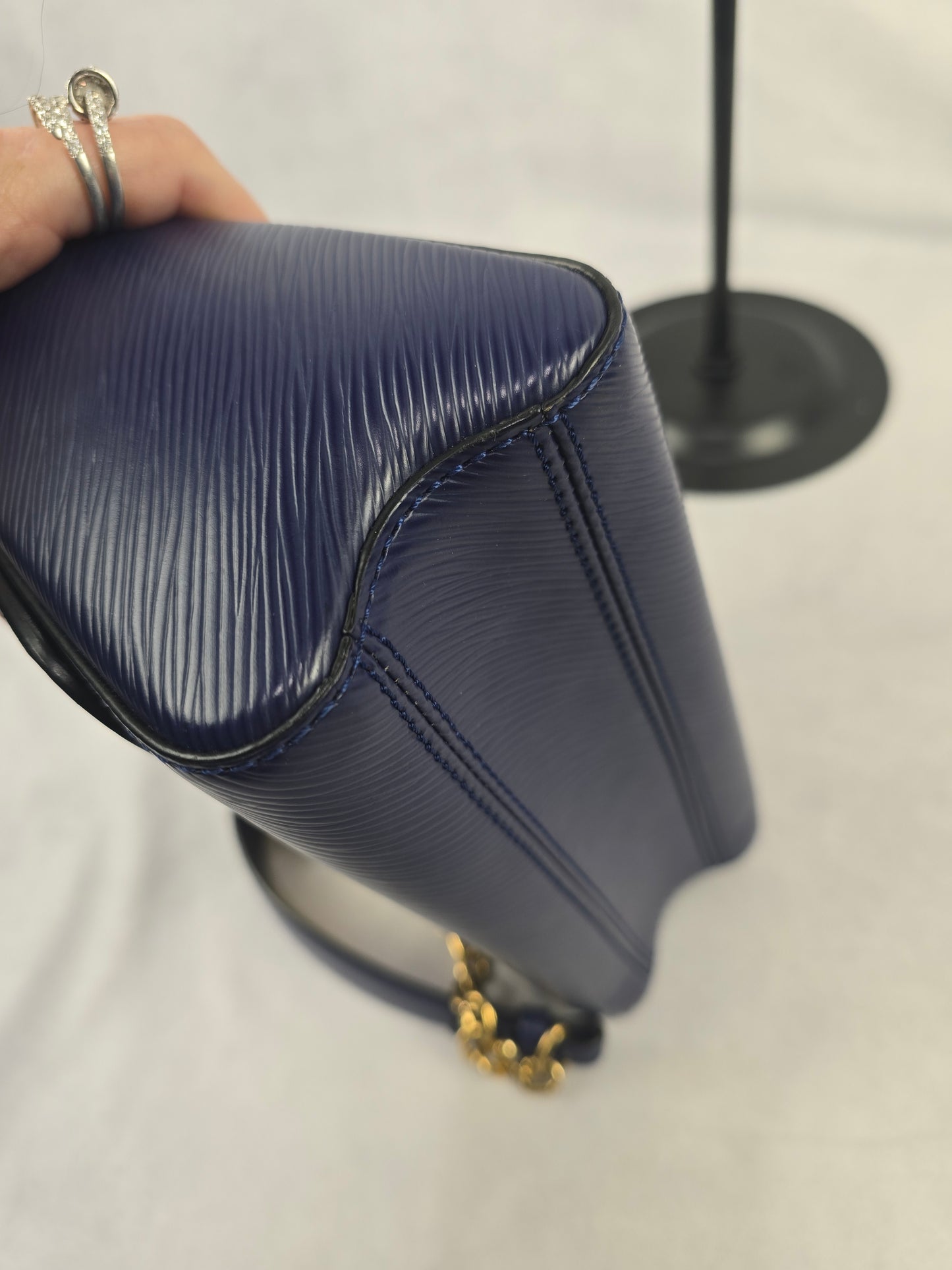 Louis Vuitton Epi Leather Night Bird Twist MM