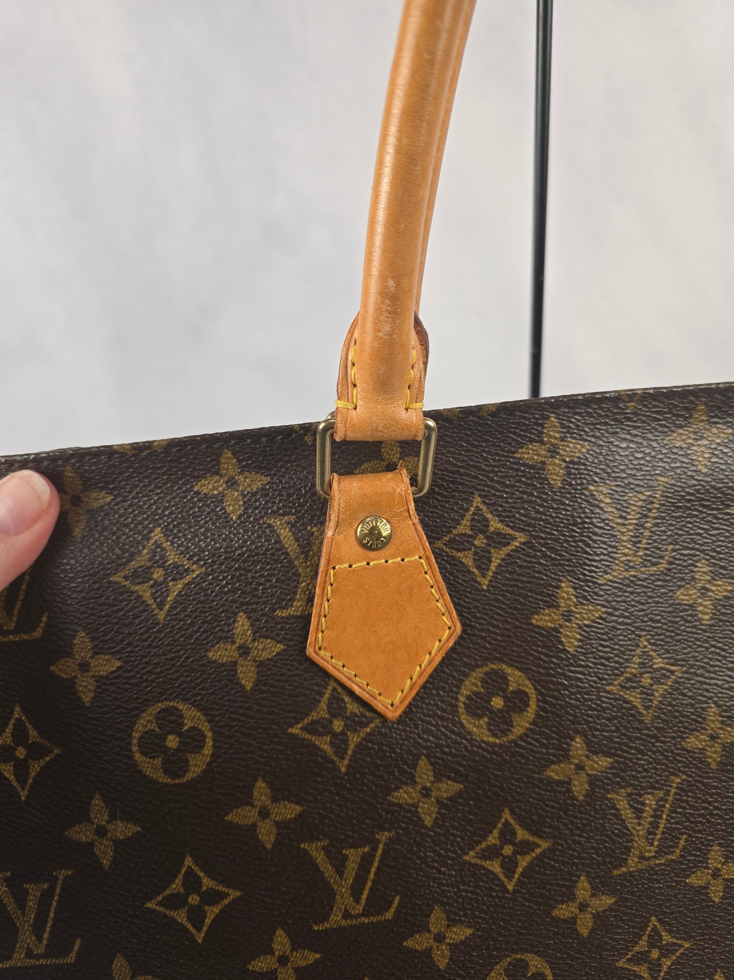Louis Vuitton Monogram Sac Plat