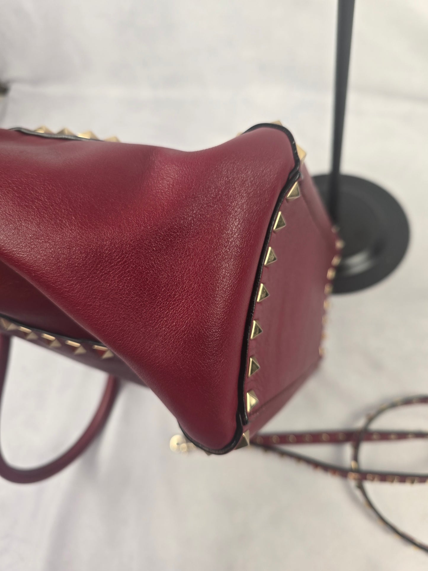 Valentino Garavani Leather Rockstud Two Way Bag in Dark Red