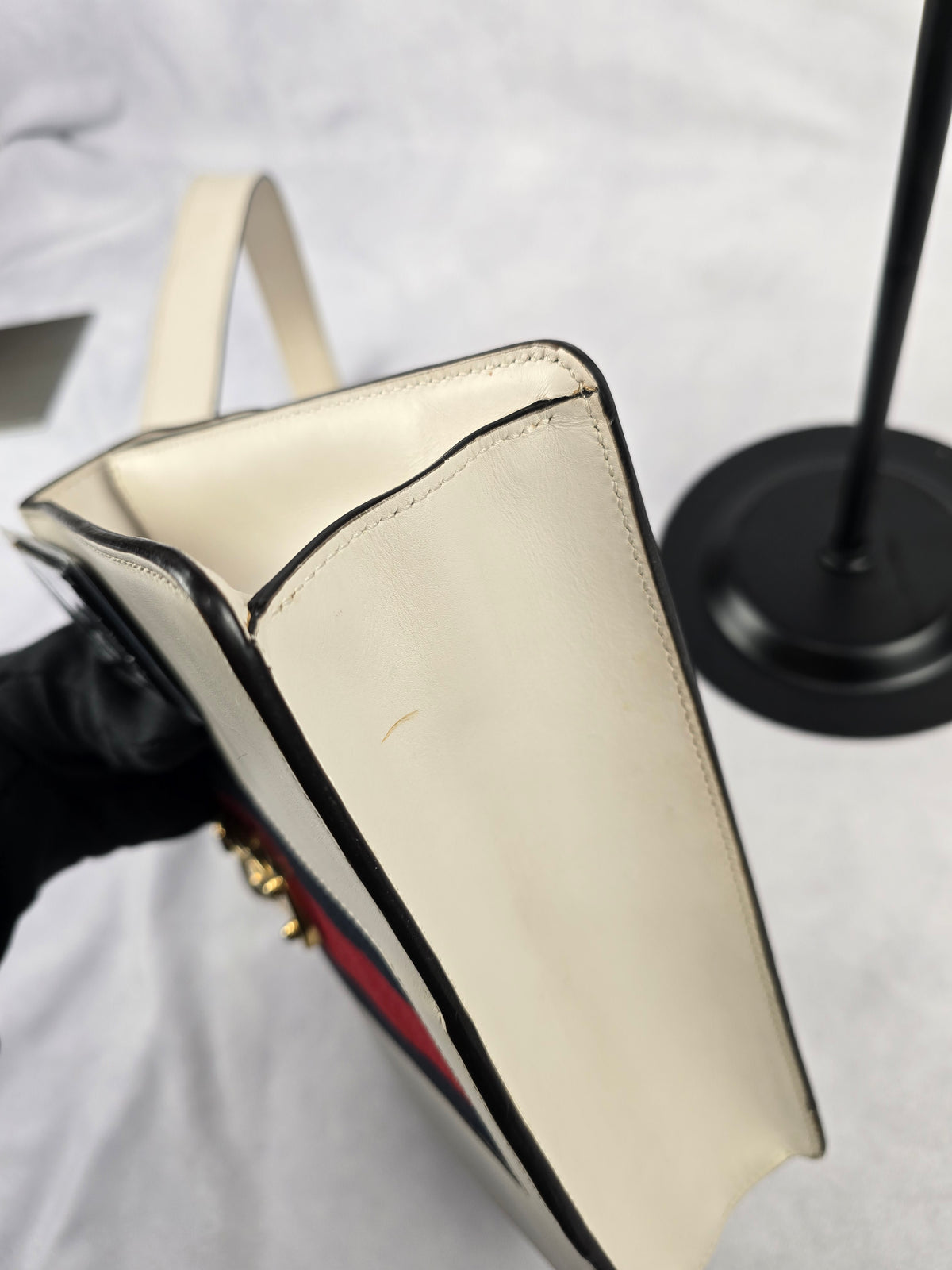 Gucci Medium Sylvie Embroidered White Leather Shoulder Bag