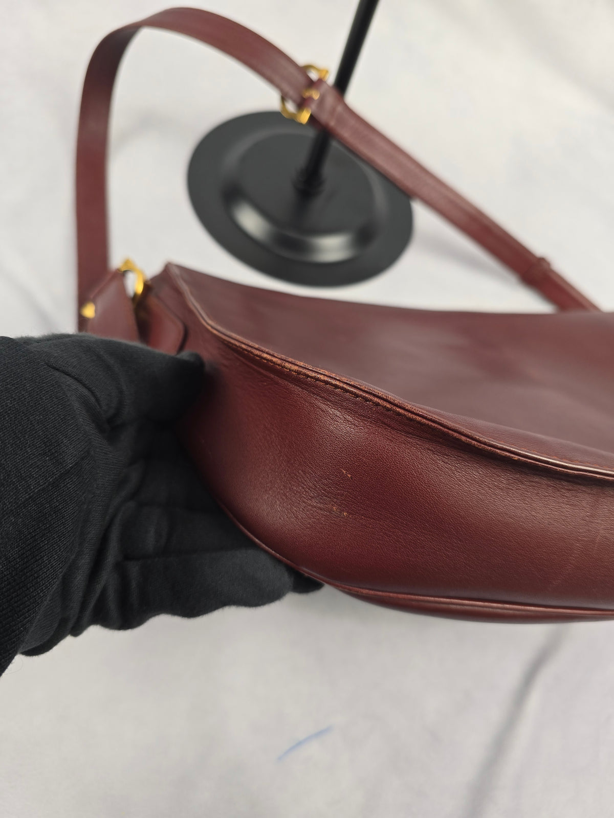 Cartier Must de Line Leather Saddle Shoulder Bag