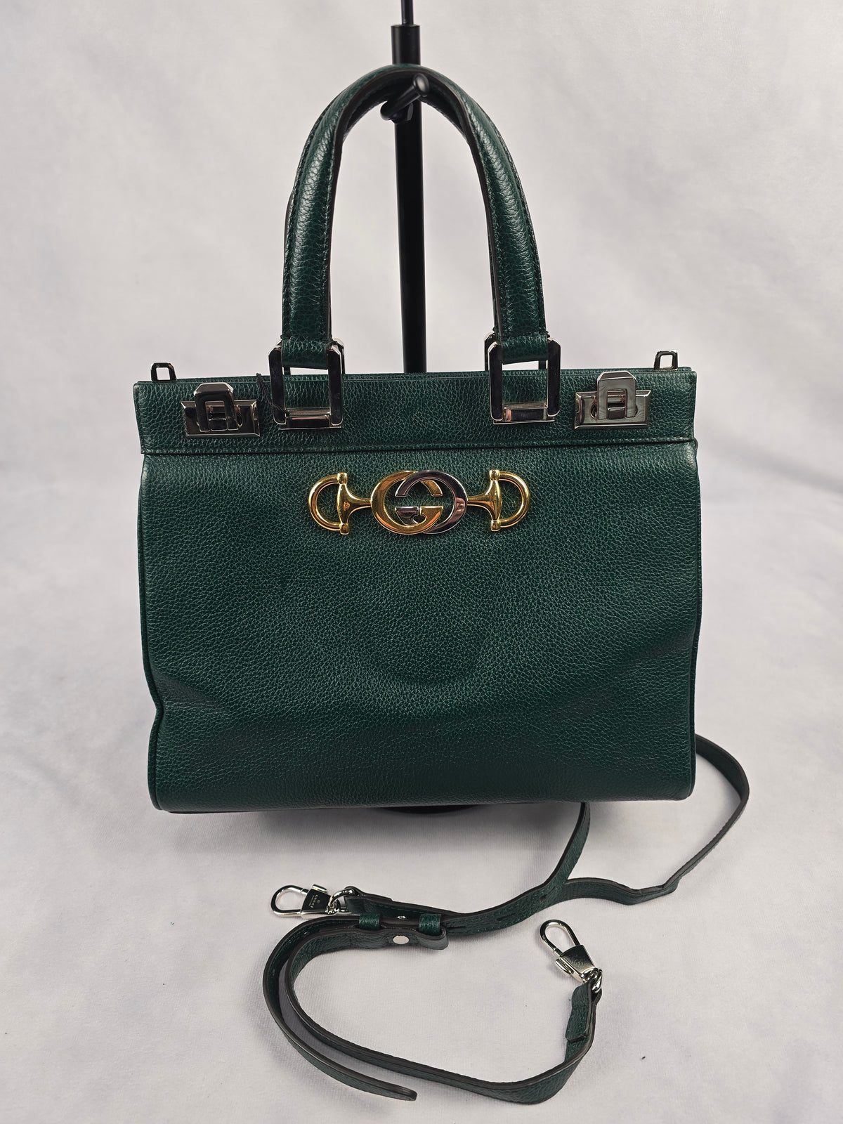 Gucci Grained Calfskin Small Zumi Two-Way Bag in Vintage Green
