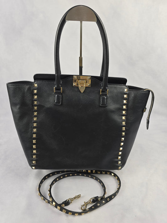 Valentino Garavani Rockstud Medium Leather Totebag in Black