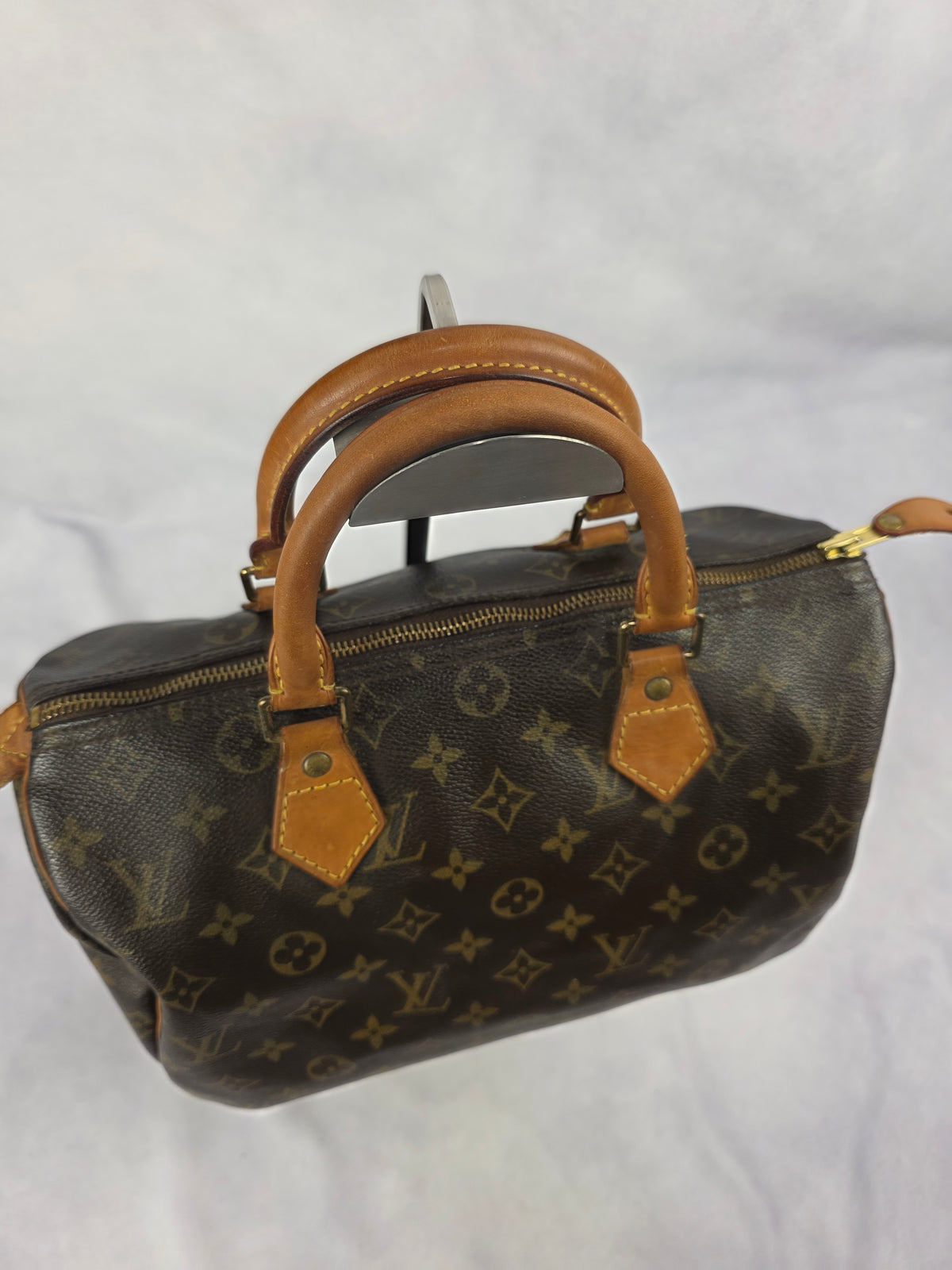 Louis Vuitton Vintage Monogram Canvas Speedy 30, AA0024