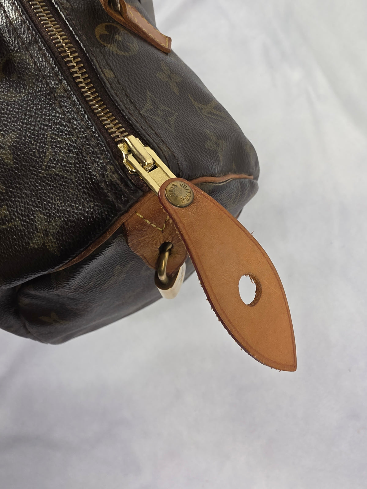 Louis Vuitton Vintage Monogram Canvas Speedy 30, AA0024