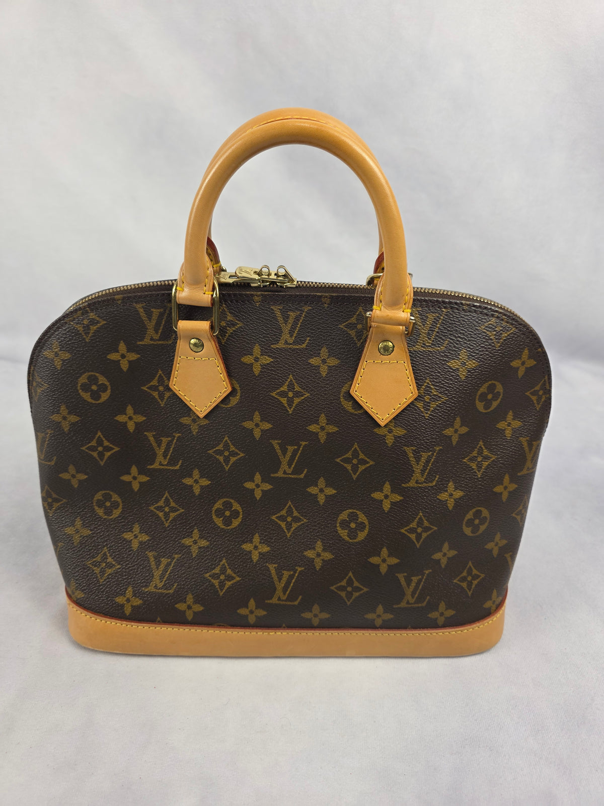 Louis Vuitton Monogram Alma PM Handbag, TH0918