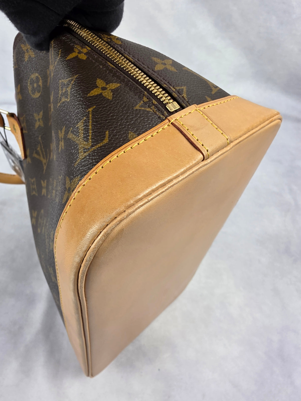 Louis Vuitton Monogram Alma PM Handbag, TH0918
