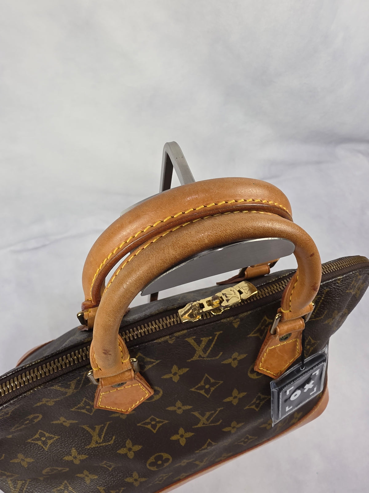 Louis Vuitton Monogram Alma PM Handbag, VI0934