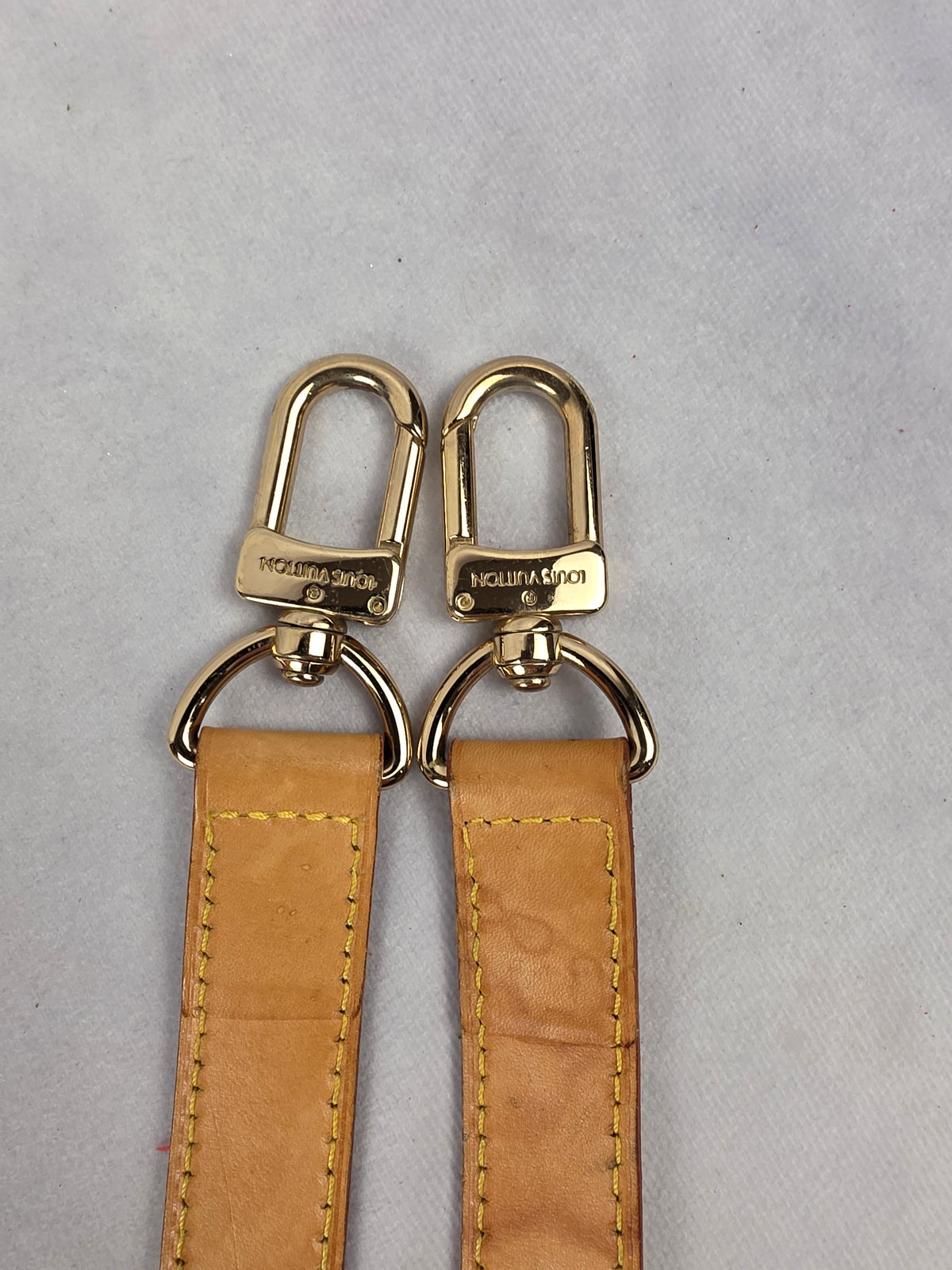 Louis Vuitton 1" Vachetta Leather Bandoulière Strap - 1 (47" Max Length)