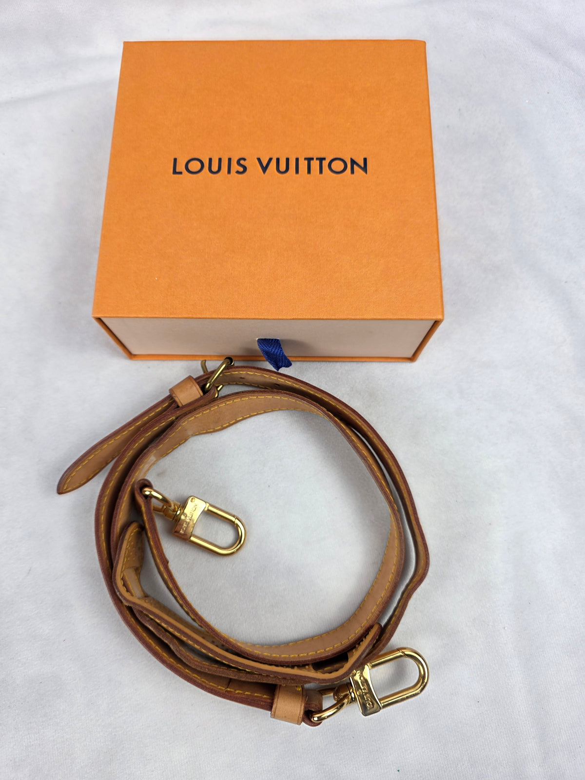 Louis Vuitton 1" Vachetta Leather Bandoulière Strap - 2 (47" Max Length)