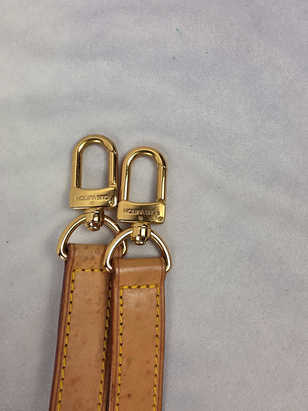 Louis Vuitton 1" Vachetta Leather Bandoulière Strap - 2 (47" Max Length)