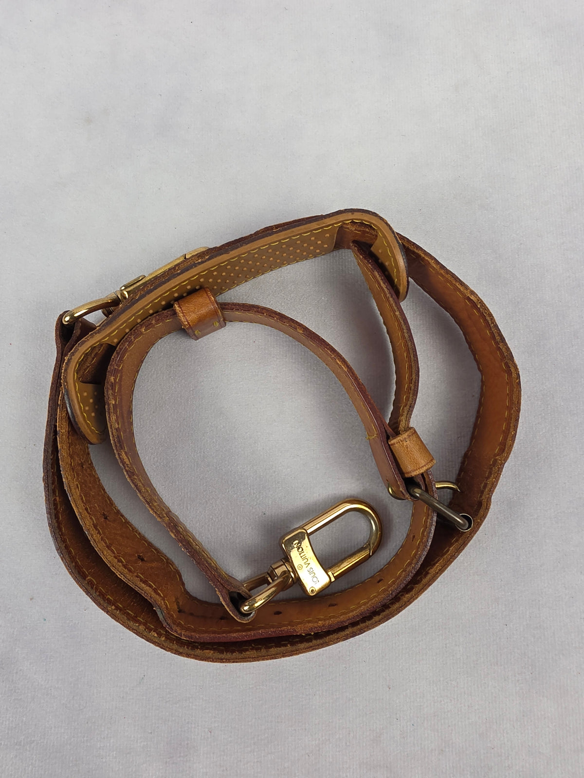 Louis Vuitton 1" Vachetta Leather Travel Shoulder Strap (43" Max Length)