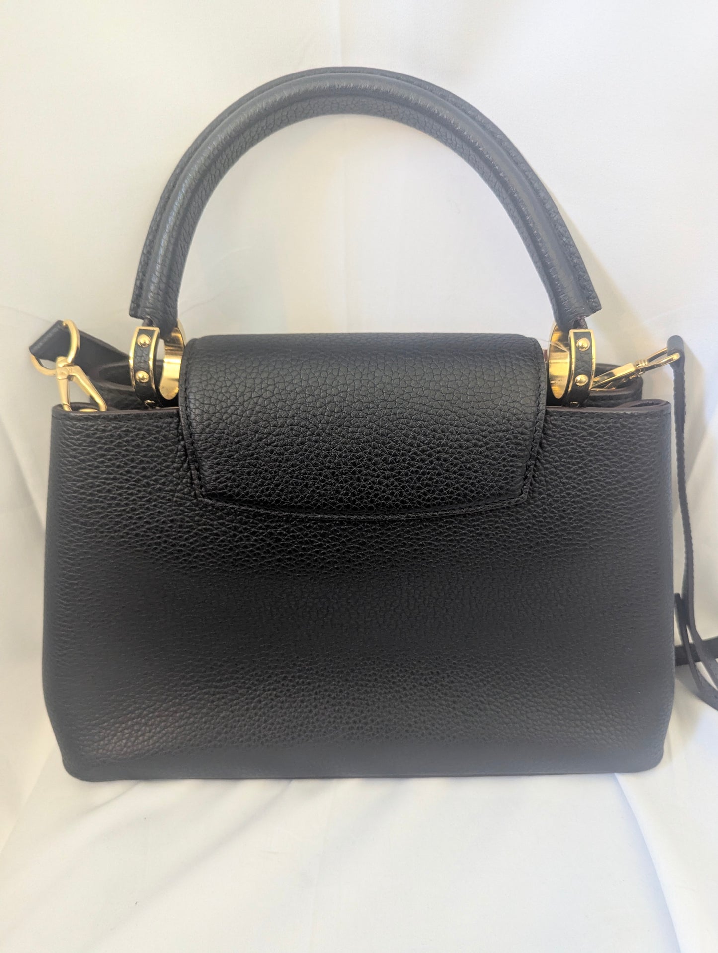 Louis Vuitton Black Capucines Leather Bag Gold LV